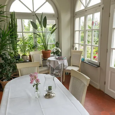 Guest house La Roseraie